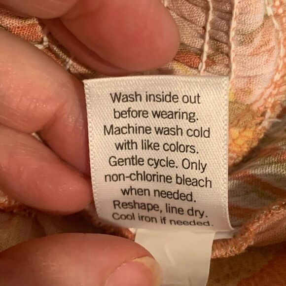 Lauren Conrad Smocked Peplum Tank Size XL New - Picture 5 of 9